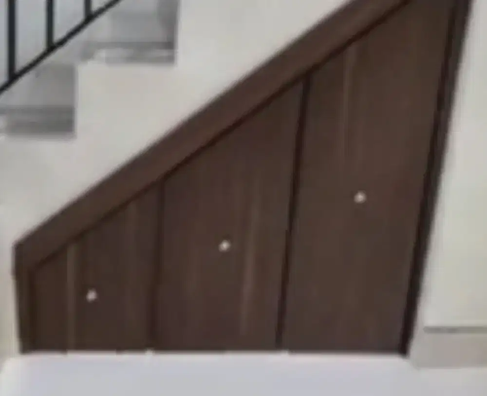 Tukang mebeul harian