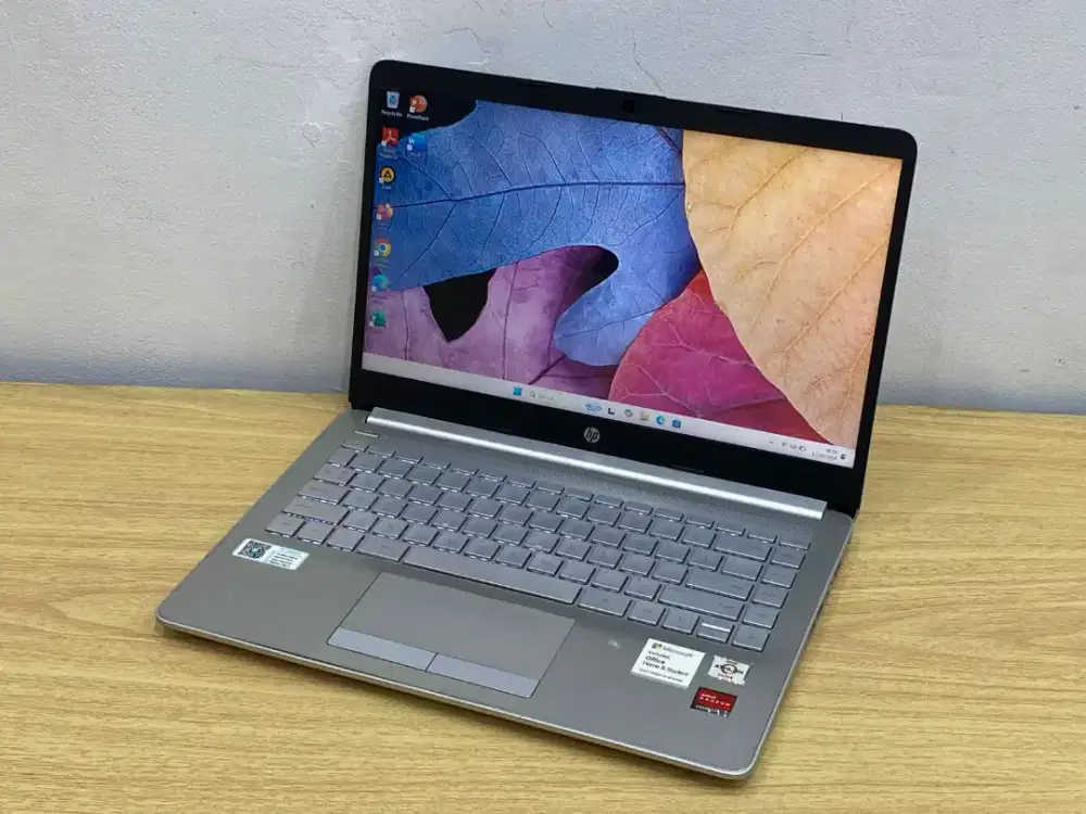 HP 14s-dk1xxx/AMD Athlon silver 3050U /Ram 4GB /SSD 512GB