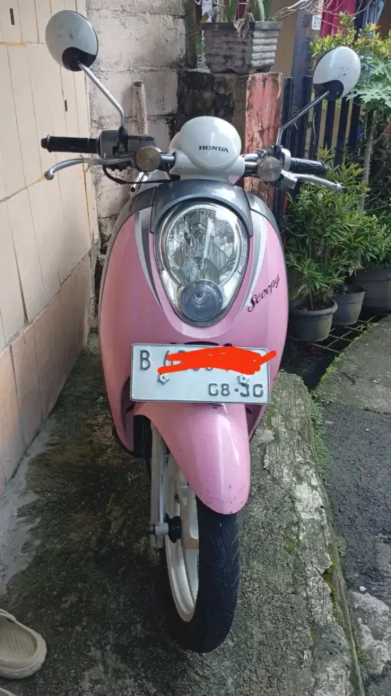 HONDA SCOOPY KARBU TH 2010 KONDISI ORIGINAL