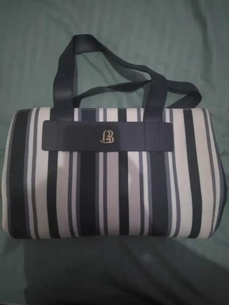 Tas bahu canvas warna biru putih