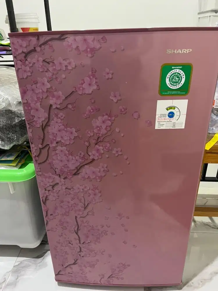 Preloved Kulkas Sharp 1 Pintu
