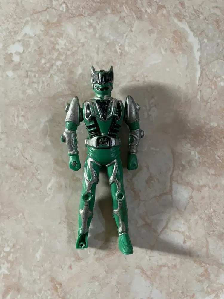 mainan power ranger hijau