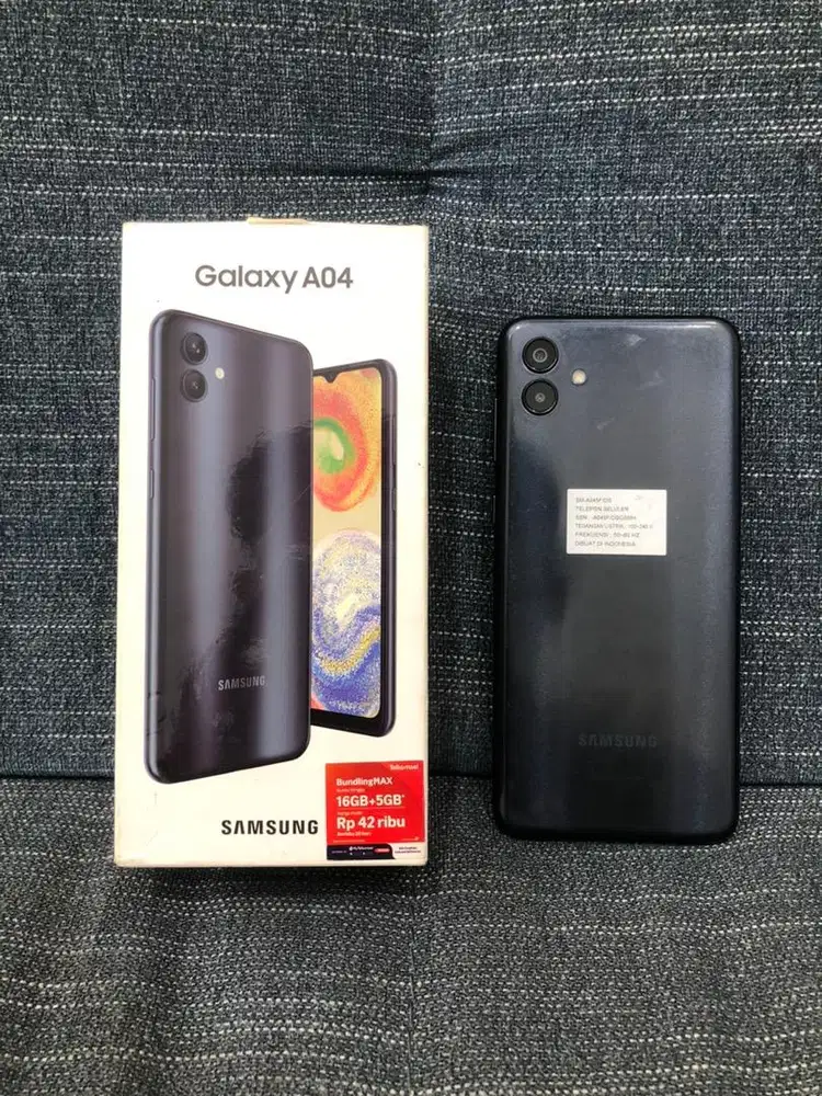 SAMSUNG A04 4/64GB HP KONDISI SEGELAN BELUM SERVICE