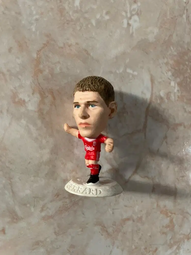 mainan steven gerrard