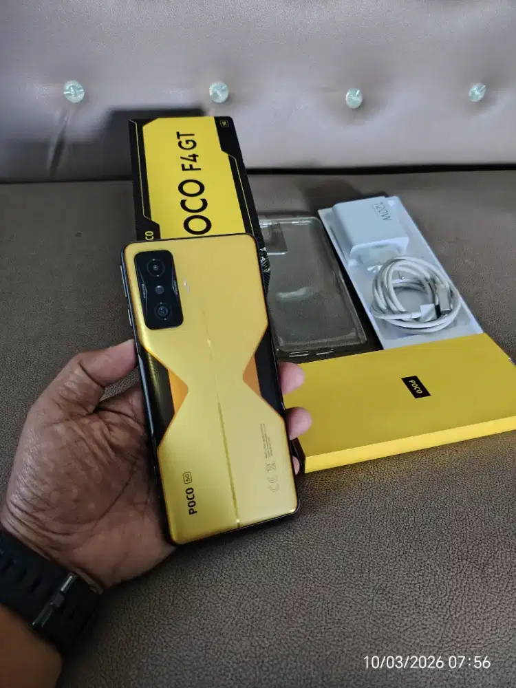 Poco F4 GT 12/256 Lengkap minus bisa tt