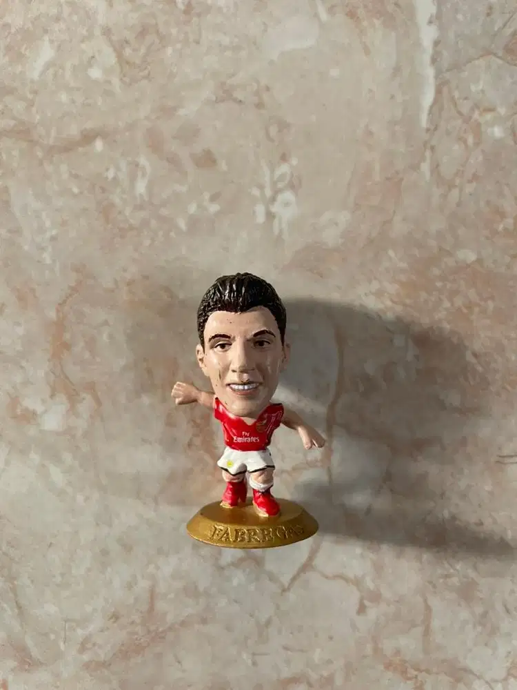mainan fabregas