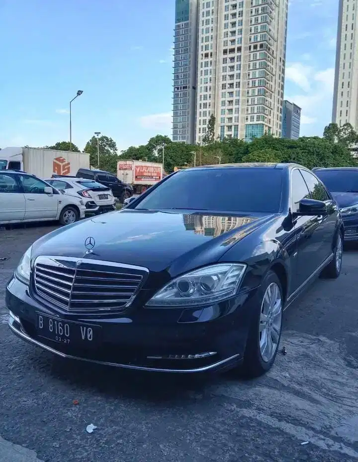 Mercedes-Benz S350L 2012 Bensin