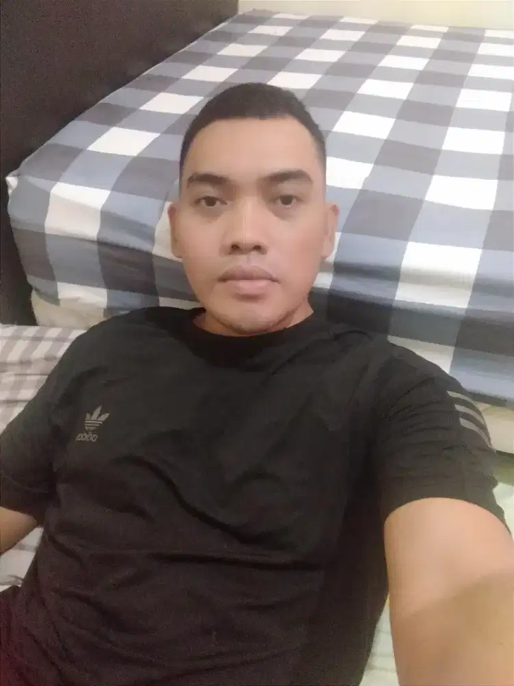 Pendatang butuh kerja