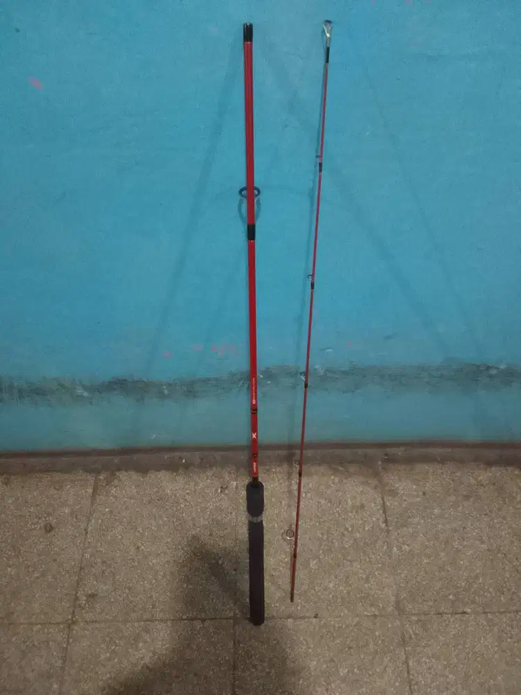 Jual cepat paket lengkap joran+rill+tas pajang joran 180cm rill 4000