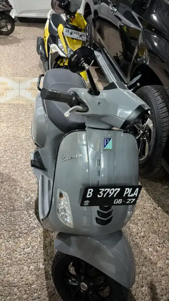 Di jual motor Piaggio Vespa LX 125 S iget 2022