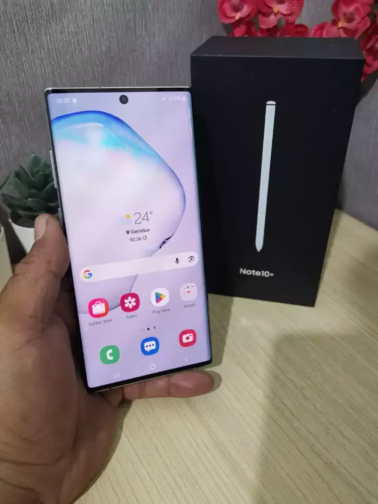 Samsung Galaxy Note10 Plus
Ram 12/256GB