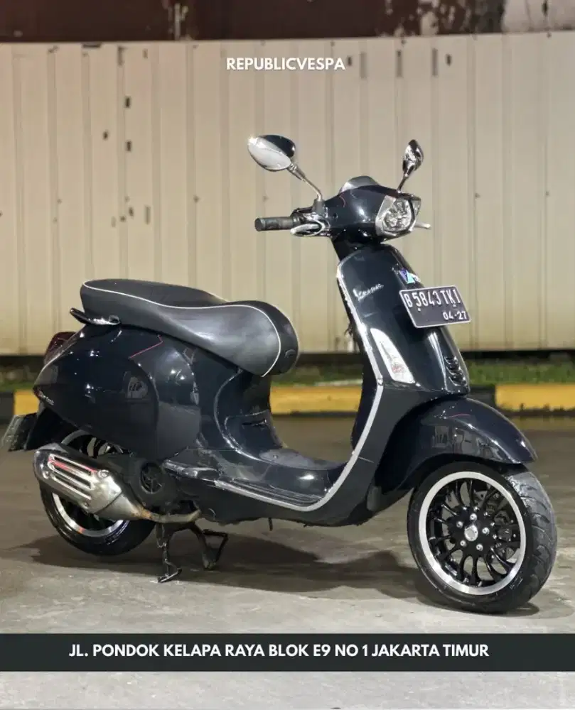 DIJUAL PIAGGIO VESPA SPRINT 150 IGET ABS LED TH 2022 PERFECT CONDITION