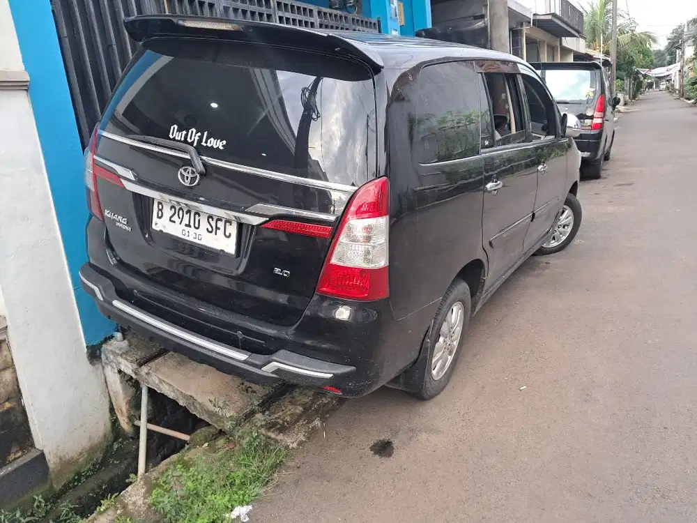 INNOVA automatic 2014 barong