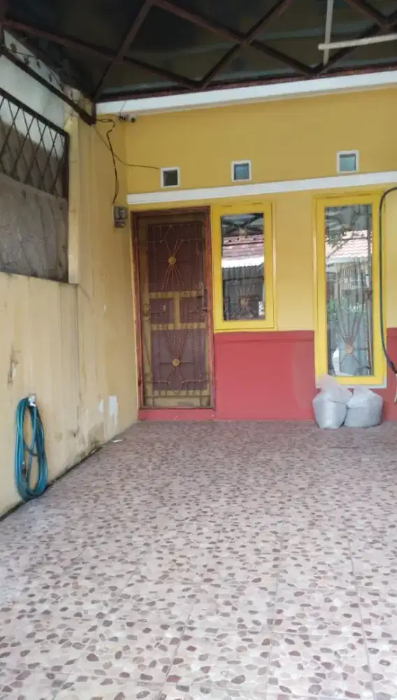 Jual Rumah Cluster Terdepan Boulevard Hijau Kota Harapan Indah Bekasi