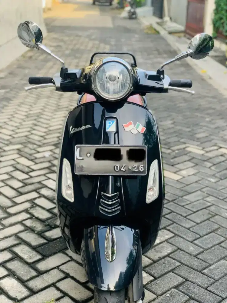 Dijual Vespa matic Primavera 155Cc