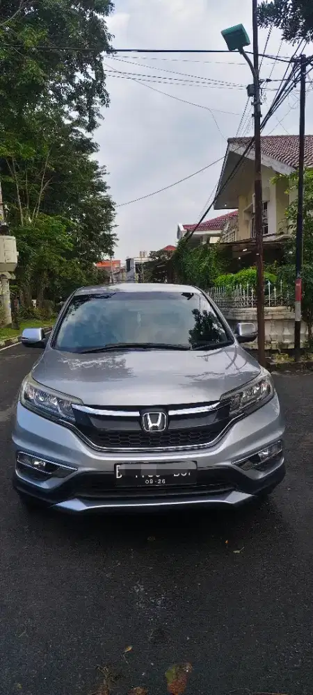 Cash CR-V 2.4 non Prestige murah