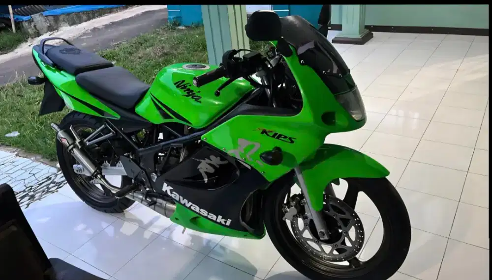 Kawasaki Ninja Old 2011 standaran dan orian