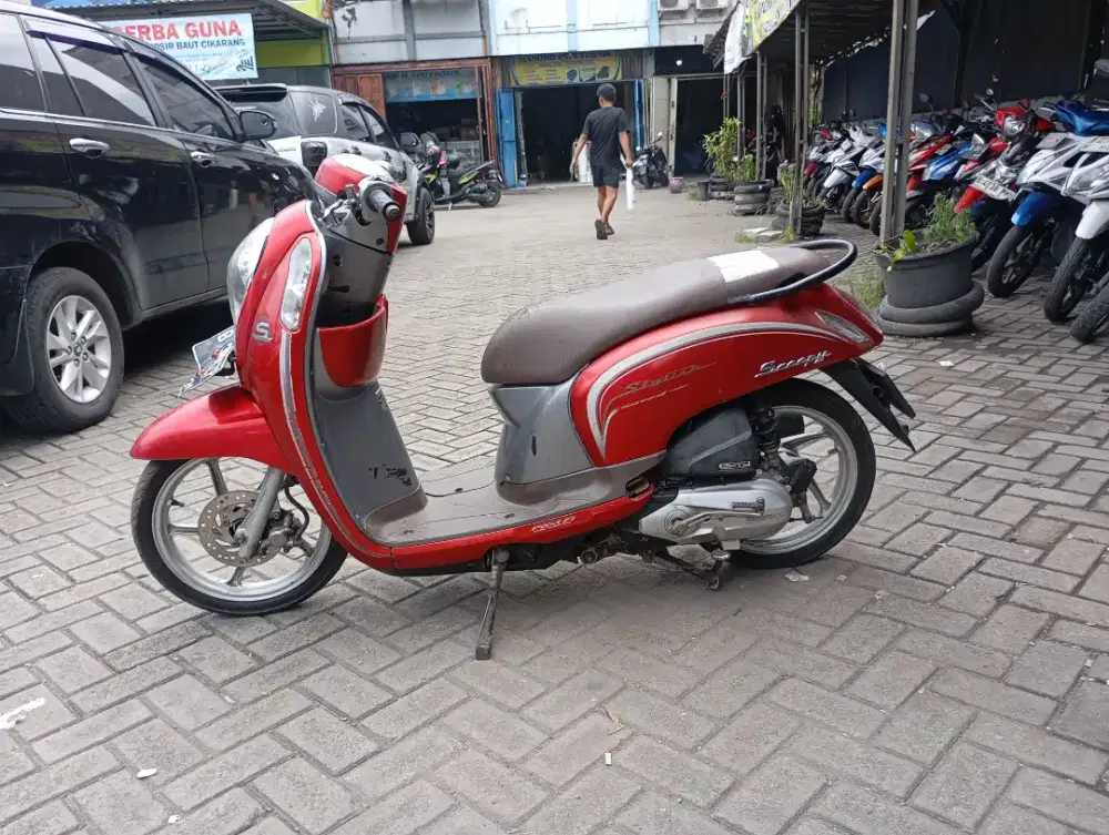 Scoopy fi tahun ,2016. Ss lengkap
