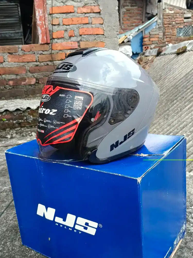 NJS KAIROZ-GREY GLOSSY