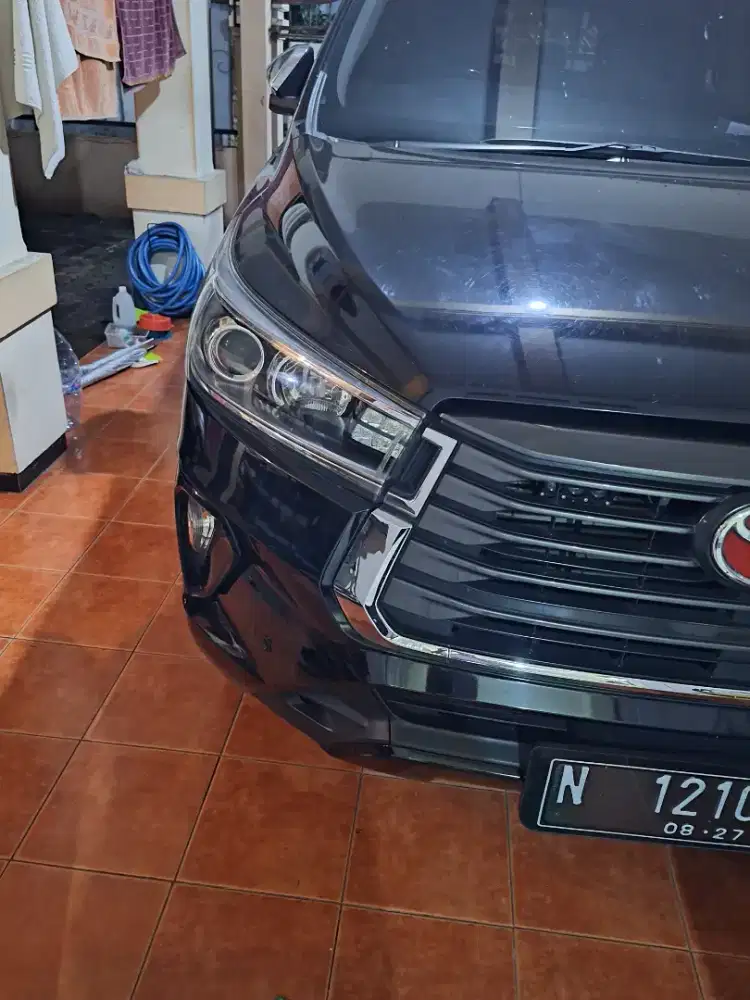 Innova Reborn V Diesel AT