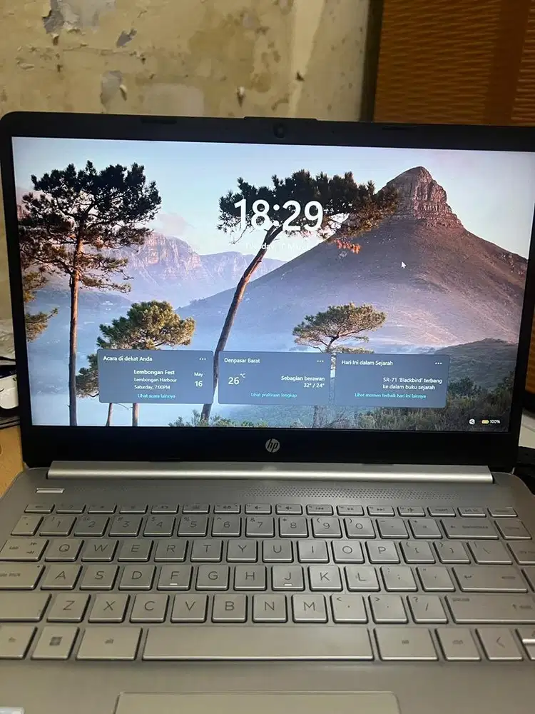 Laptop HP 14s-dq5127TU