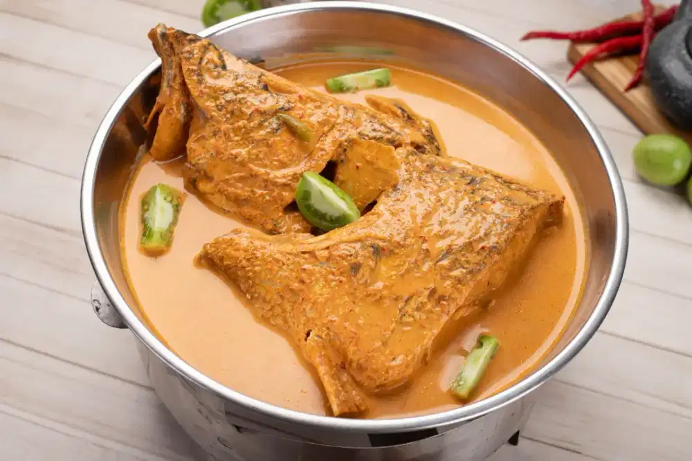 Waiters & Kitchen helper