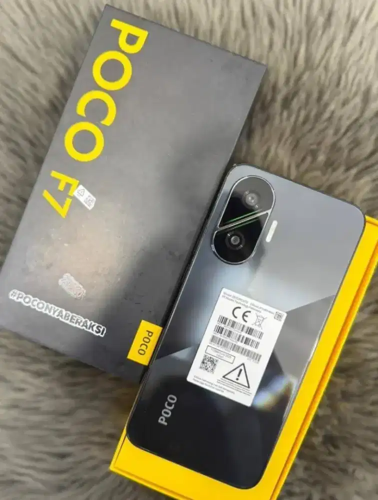 Poco f7 12/512 fullset