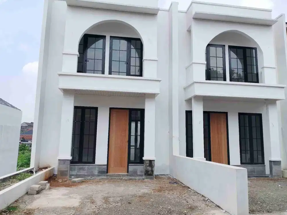 Rumah 2 lantai lokasi strategis bayar 5jt all in