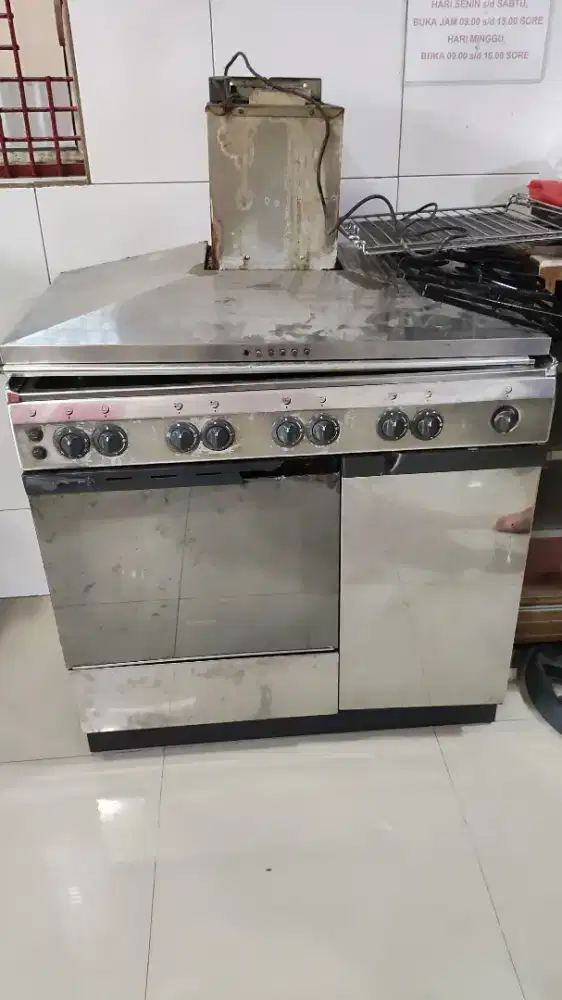 ariston standing gas stove