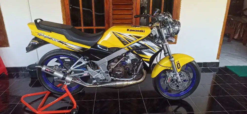 Kawasaki Ninja 150 SS ( asli kuning )