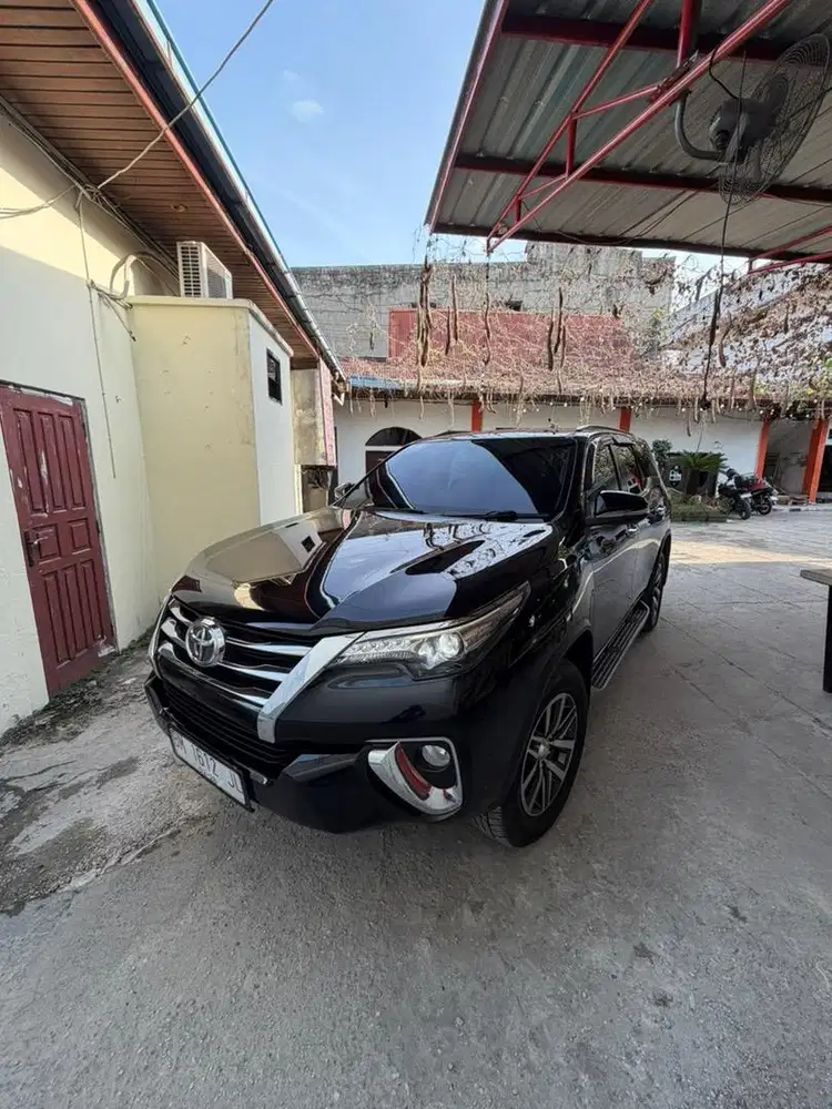 TOYOTA FORTUNER VRZ DIESEL 2.4 2016 AUTOMATIC