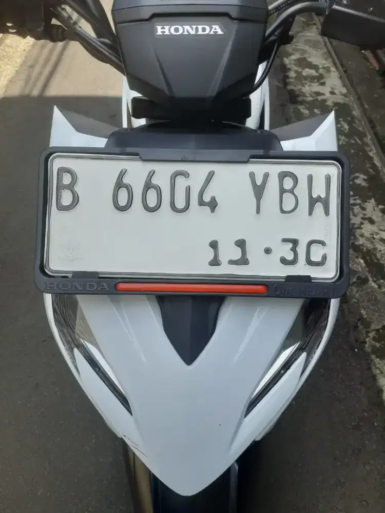 HONDA NEW BEAT STREET 2025 PUTIH TERBARU