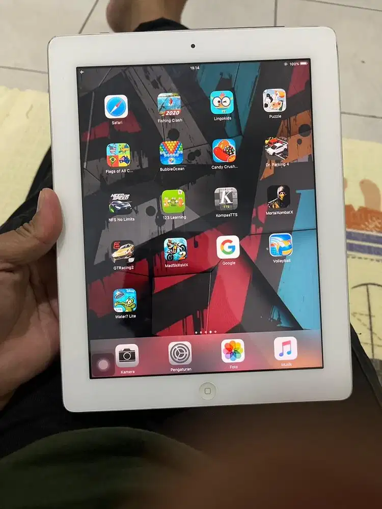 Ipad 3 wifi cellular kapasitas 64 GB