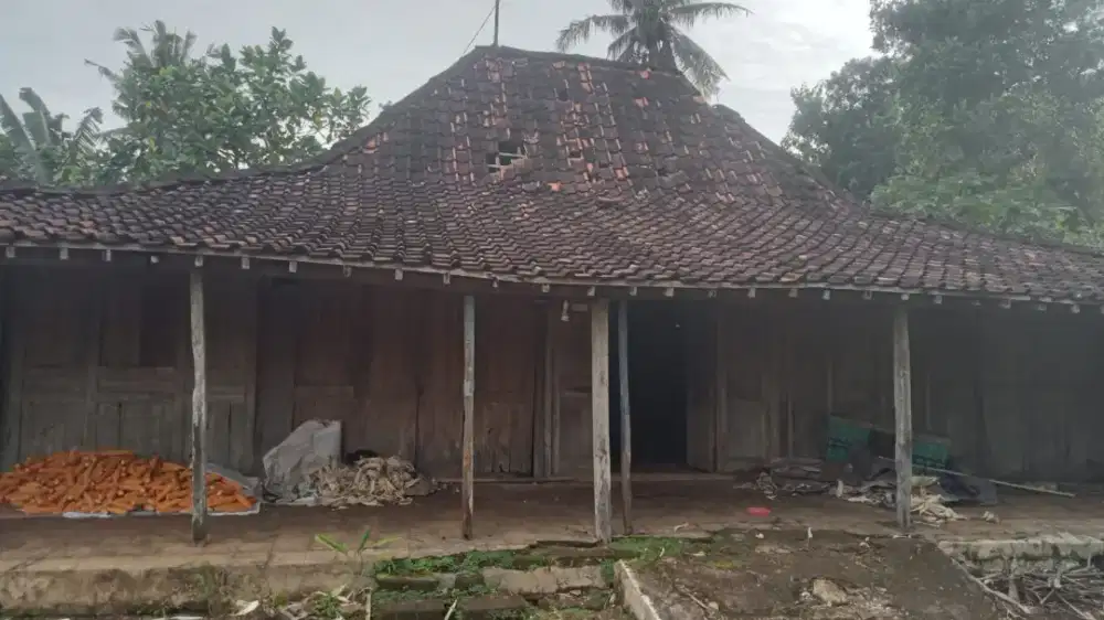 Jual rumah limasan,kayu jati gebyok komplit