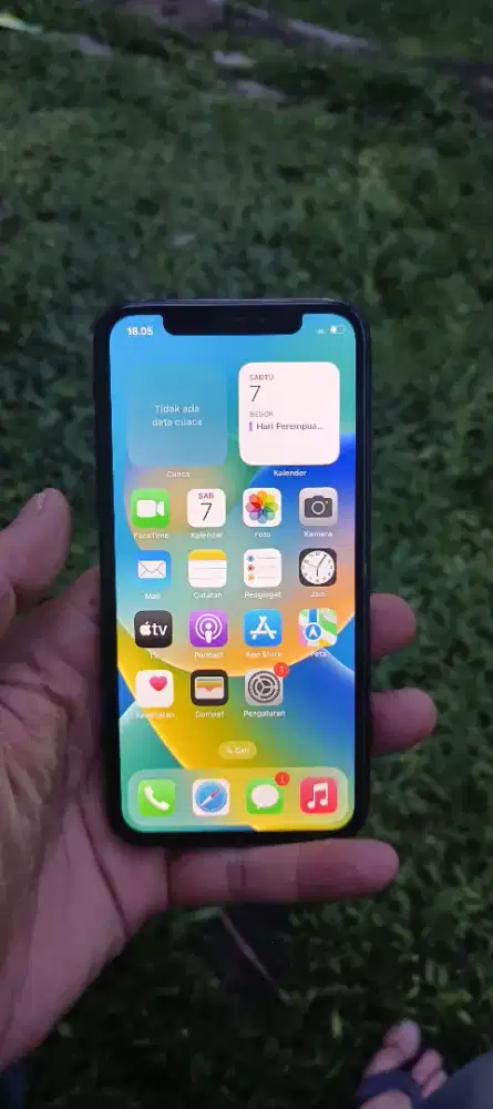 Iphone x.  256 gb inter