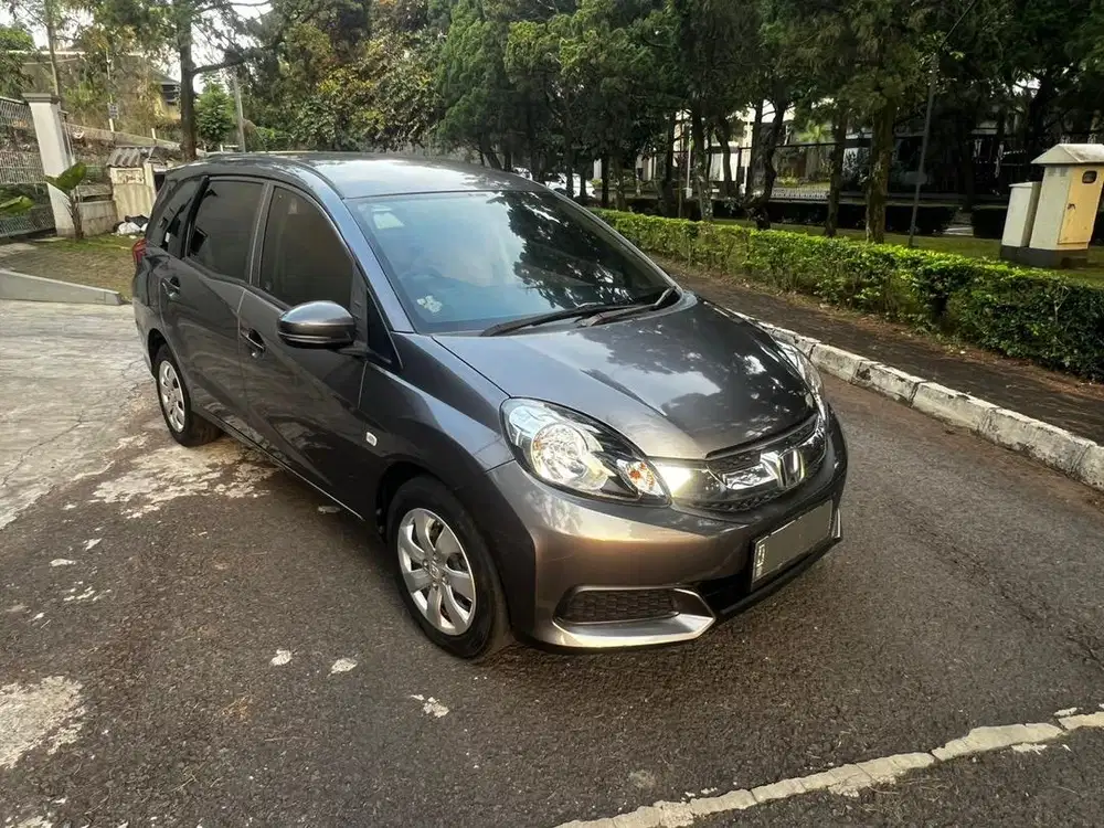Honda mobilio S MT 2016