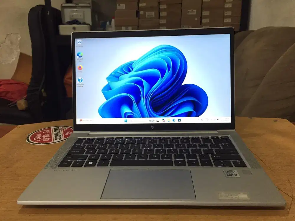 Laptop HP EliteBook 830 G7 i7 Gen10 RAM 16GB SSD 256GB – Slim Mulus
