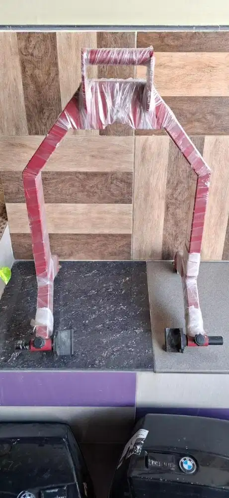 Paddock Moge / Motor Besar