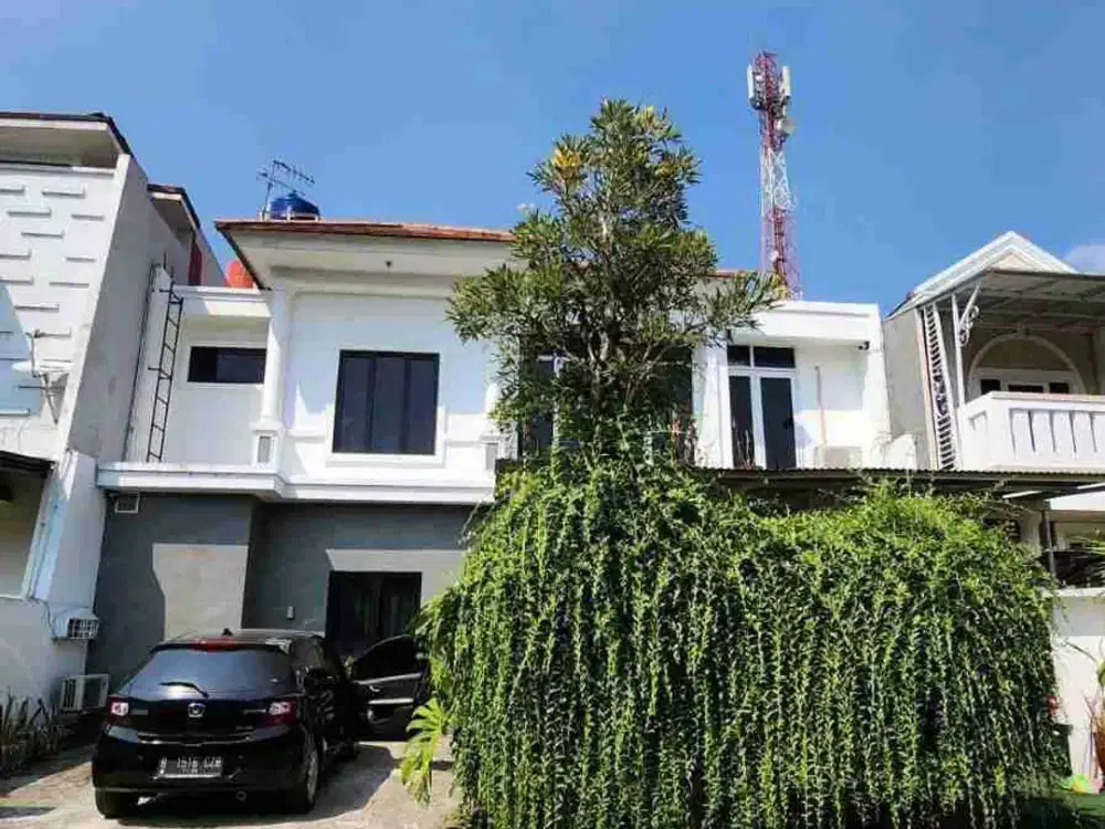 Rumah 2 Lantai Modernland 3 Kamar Luas 200m Semifurnished
