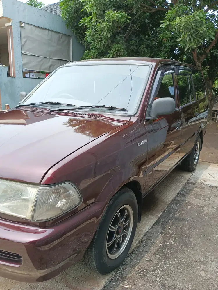 Toyota Kijang 2002 Bensin