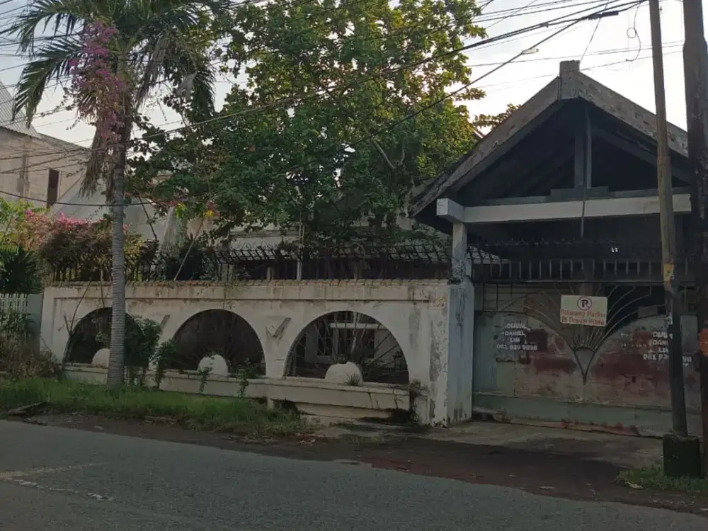 DIJUAL RUMAH PUCANG JAJAR