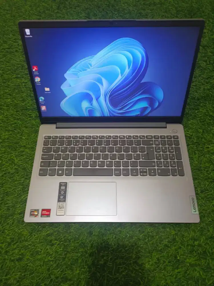 Lenovo ideapad slim 3 Ryzen 5 5500