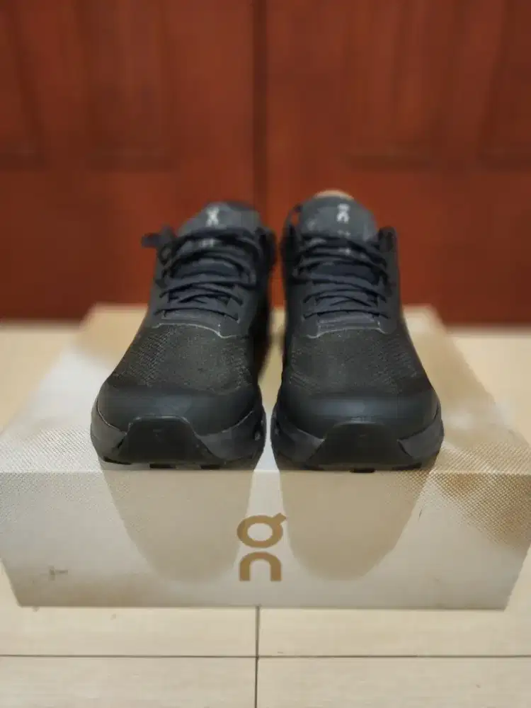 Sepatu On Cloud Vista 2 Black Black