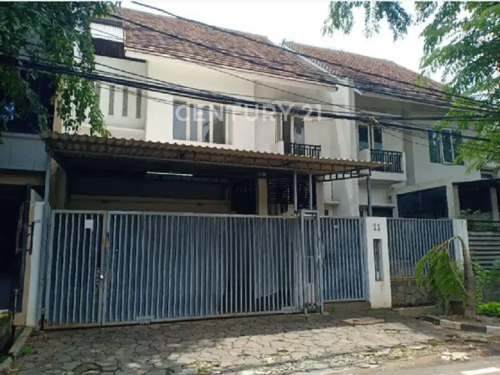 RUMAH NYAMAN 2,5LANTAI STRATEGIS DI CEMPAKA PUTIH JAKPUS