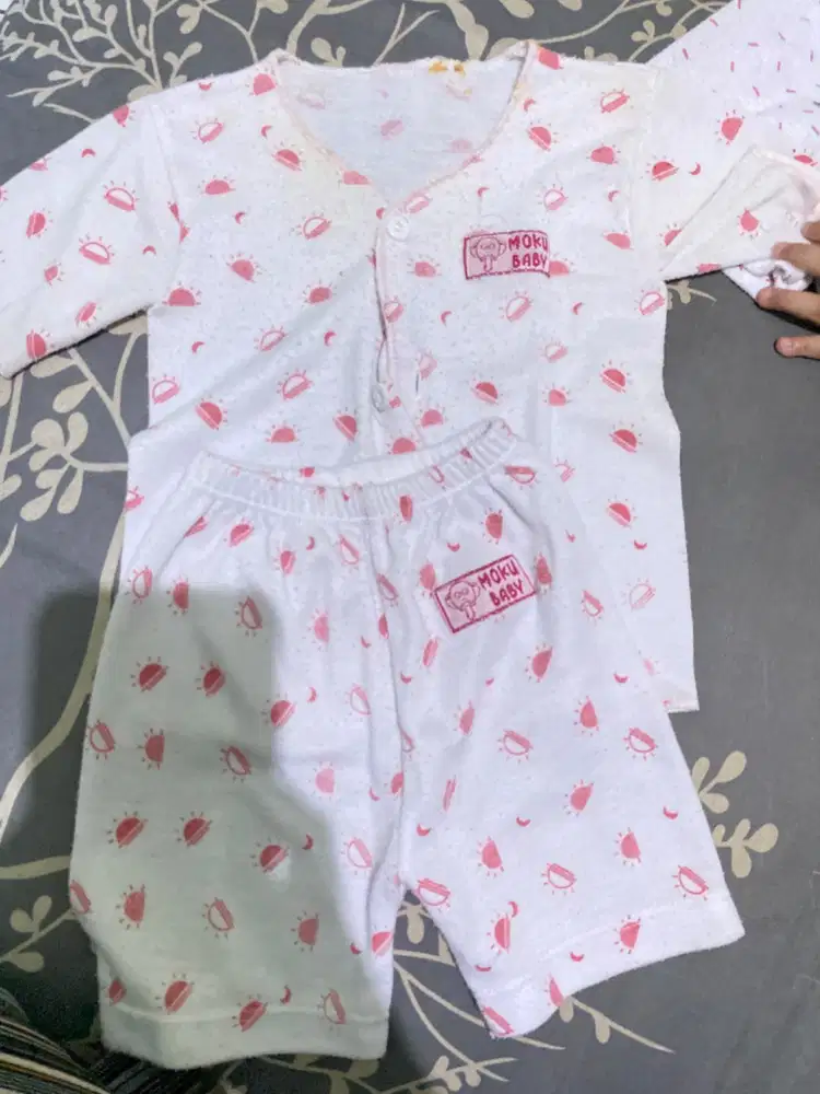 Set newborn pendek pink motif