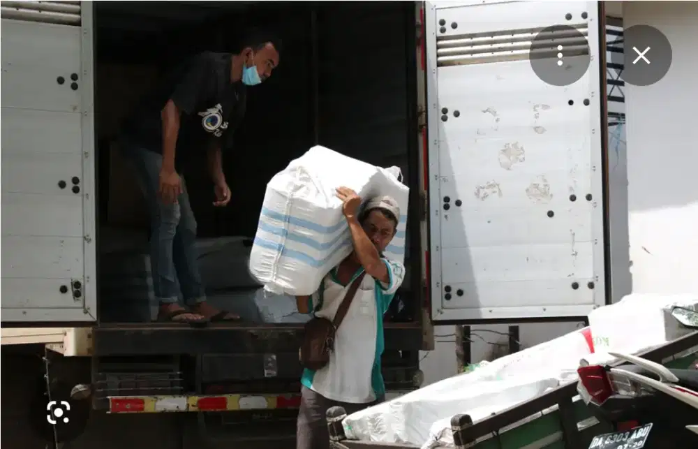 Dicari supir bawa box