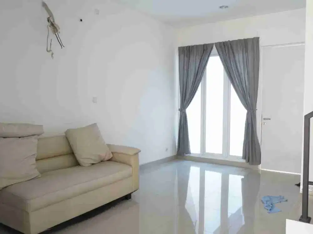 Disewakan Rumah Bagus Siap Huni Di Cluster Yarra JGC Cakung Jakarta