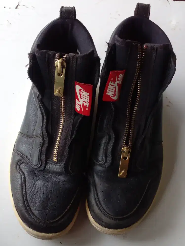 Nike jordan zip leather size 37.5