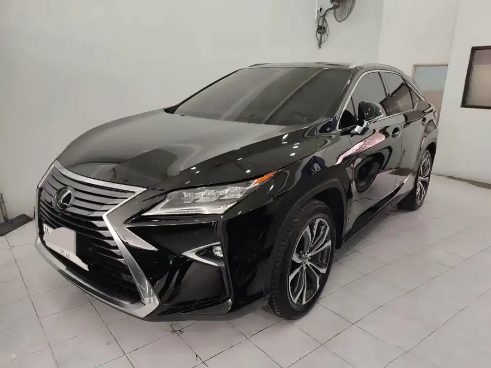 JUAL LEXUS LUXURY 2018, MULUS TERAWAT PEMAKAIAN PRIBADI