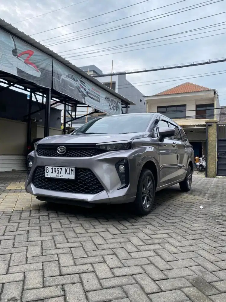 Xenia 1.3 R CVT 2022 Silver